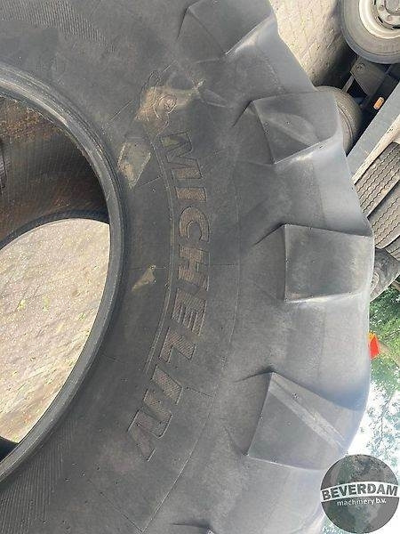 Michelin MEGA BIB 1050/50R32 - Rehv - Põllutööseade: pilt 5 Michelin MEGA BIB 1050/50R32 - Rehv - Põllutööseade: pilt 5