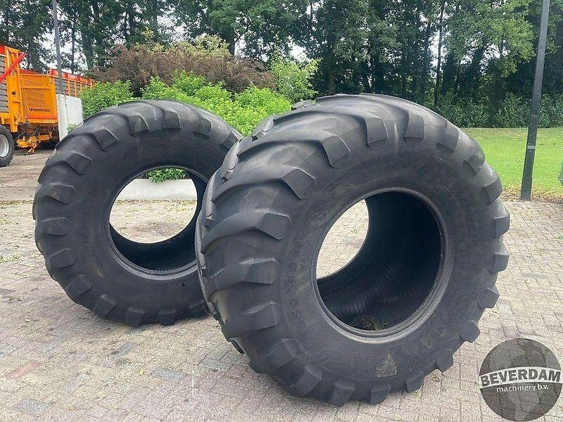 Michelin MEGA BIB 1050/50R32 - Rehv - Põllutööseade: pilt 2 Michelin MEGA BIB 1050/50R32 - Rehv - Põllutööseade: pilt 2