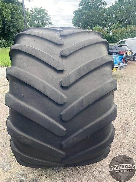Michelin MEGA BIB 1050/50R32 - Rehv - Põllutööseade: pilt 3 Michelin MEGA BIB 1050/50R32 - Rehv - Põllutööseade: pilt 3