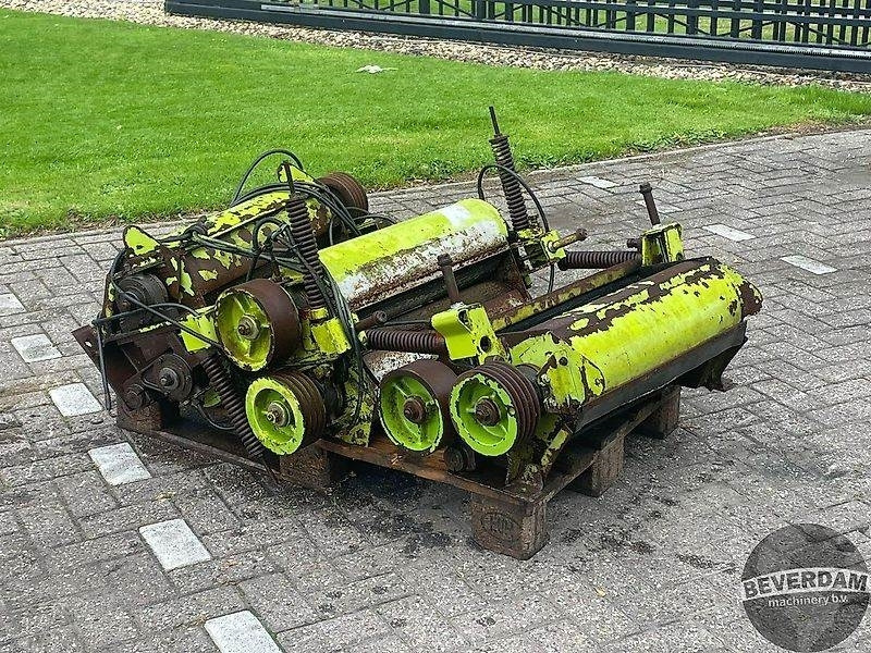 Claas Jaguar 600 Serie korrelkneuzer - Põllutööseade: pilt 1 Claas Jaguar 600 Serie korrelkneuzer - Põllutööseade: pilt 1