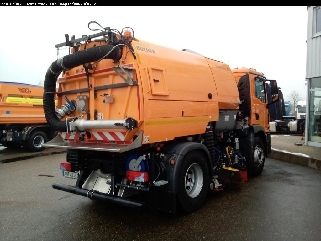 MAN TGM 18.250 4x2 BL Bucher V65_Twin - Tänavapühkimismasin: pilt 2 MAN TGM 18.250 4x2 BL Bucher V65_Twin - Tänavapühkimismasin: pilt 2