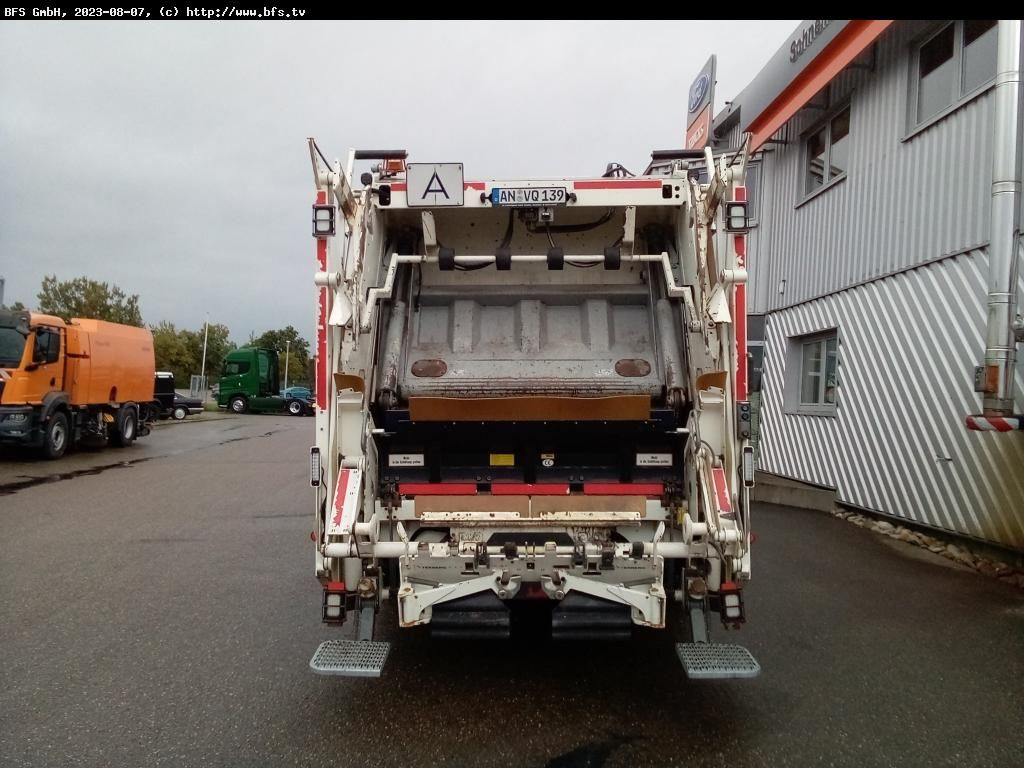 MAN TGS 28.320 6x2-4 BL HS UL Olympus 23 - Euro Max - Prügiauto: pilt 3 MAN TGS 28.320 6x2-4 BL HS UL Olympus 23 - Euro Max - Prügiauto: pilt 3