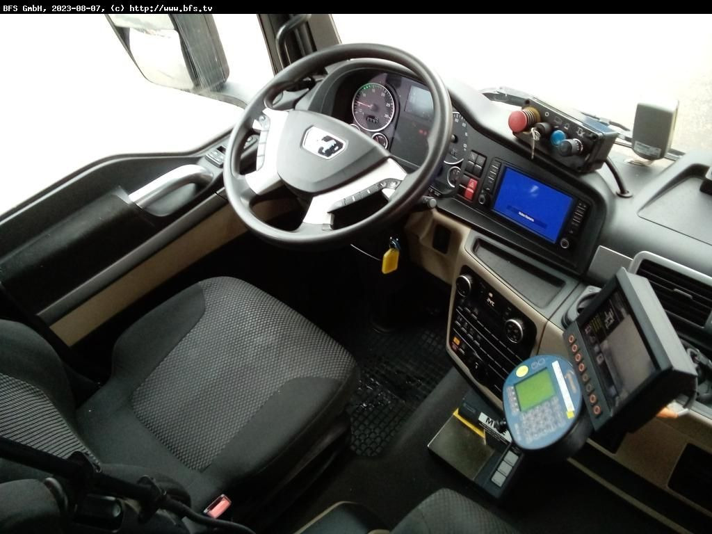 MAN TGS 28.320 6x2-4 BL HS UL Olympus 23 - Euro Max - Prügiauto: pilt 4 MAN TGS 28.320 6x2-4 BL HS UL Olympus 23 - Euro Max - Prügiauto: pilt 4