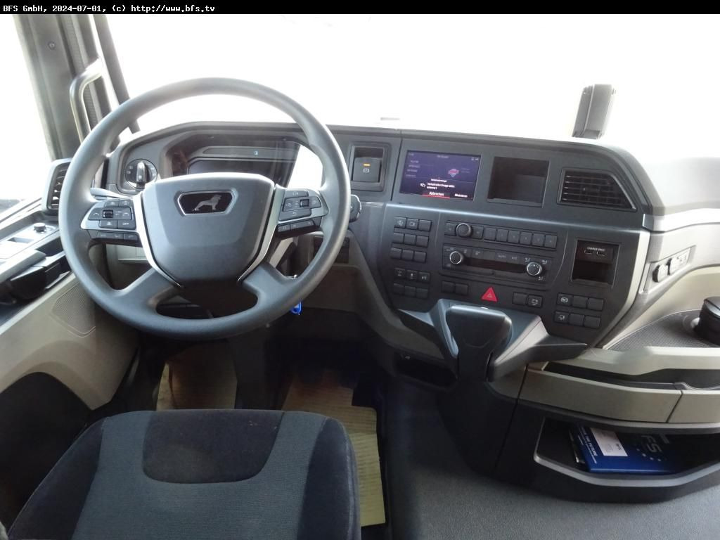 MAN TGX (TG3) 18.480 4x2 LL SA Mautklasse 2 Ultra MAN TGX (TG3) 18.480 4x2 LL SA Mautklasse 2 Ultra - Sadulveok: pilt 4 MAN TGX (TG3) 18.480 4x2 LL SA Mautklasse 2 Ultra MAN TGX (TG3) 18.480 4x2 LL SA Mautklasse 2 Ultra - Sadulveok: pilt 4