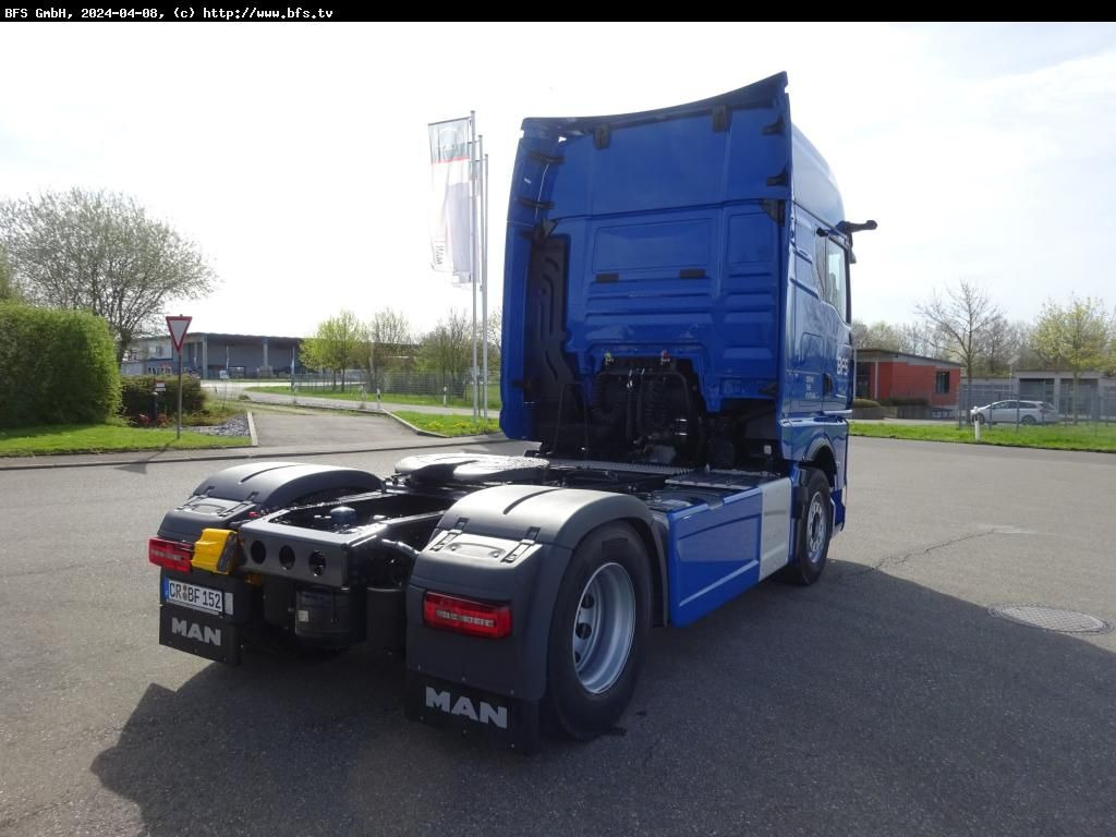 MAN TGX (TG3) 18.520 4x2 BL SA Digitales Spiegelsyst MAN TGX (TG3) 18.520 4x2 BL SA Digitales Spiegelsyst - Sadulveok: pilt 2 MAN TGX (TG3) 18.520 4x2 BL SA Digitales Spiegelsyst MAN TGX (TG3) 18.520 4x2 BL SA Digitales Spiegelsyst - Sadulveok: pilt 2
