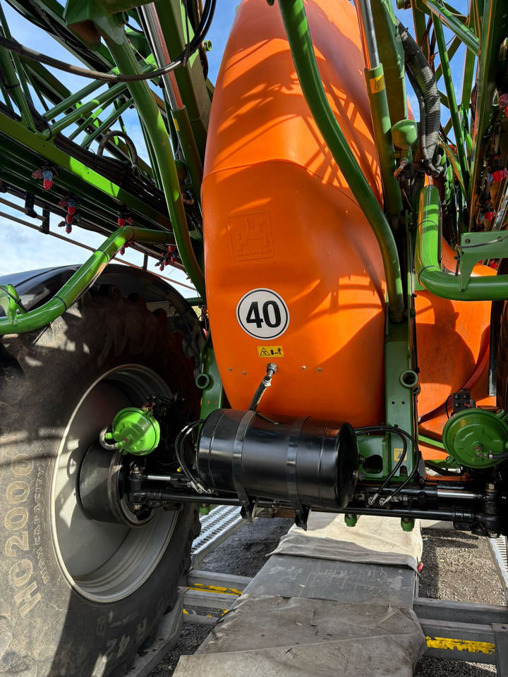 AMAZONE UX 6200 36m GPS - Järelveetav pritsija: pilt 4 AMAZONE UX 6200 36m GPS - Järelveetav pritsija: pilt 4