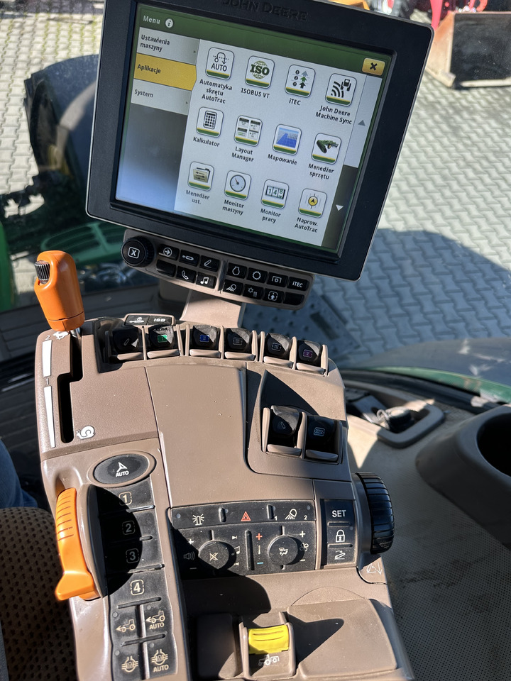 John Deere 7290R AutoPower 55 km/h ABS 310 PS GPS - Traktor: pilt 5 John Deere 7290R AutoPower 55 km/h ABS 310 PS GPS - Traktor: pilt 5