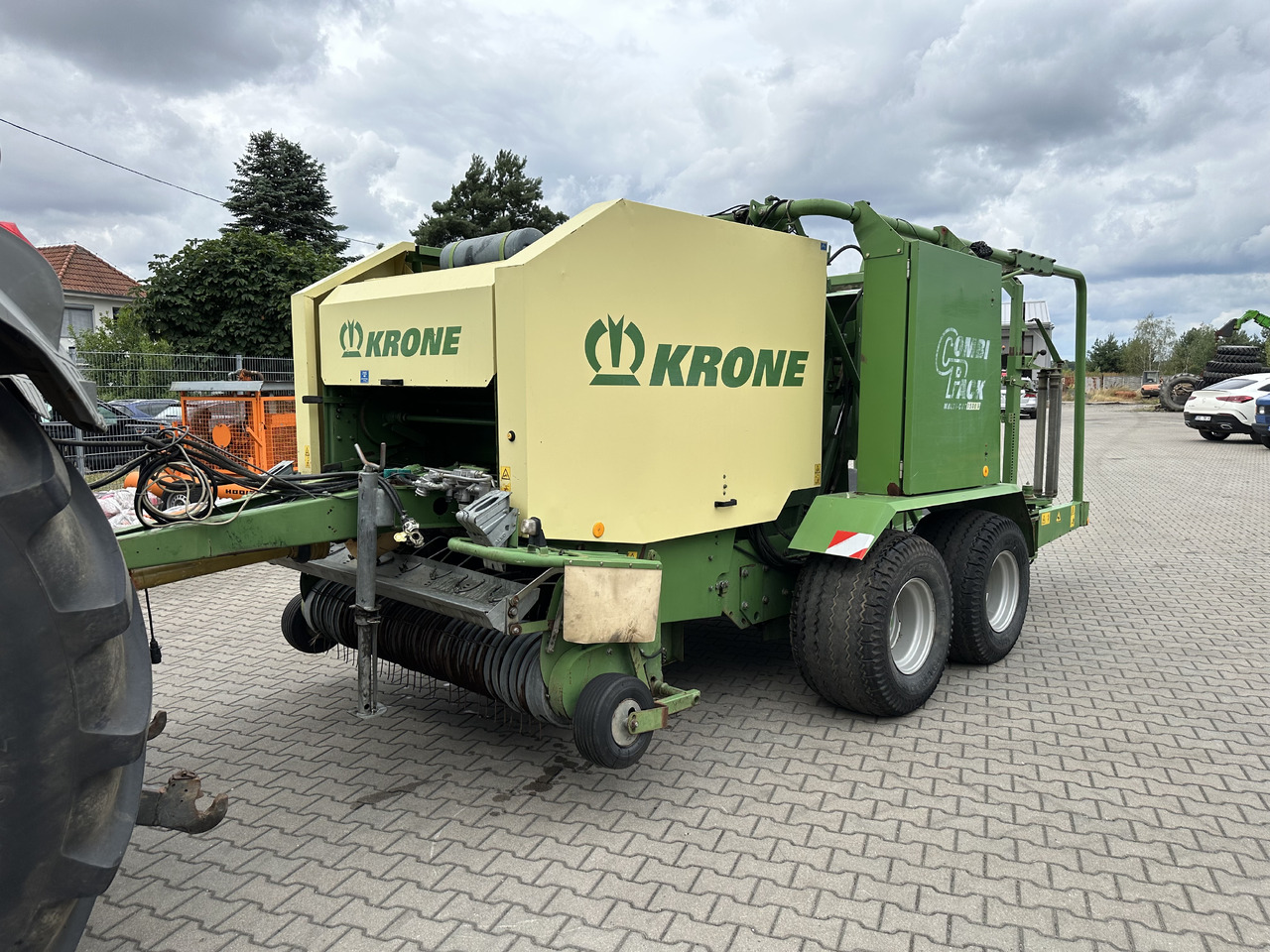 Krone COMBI PACK 1500 V MC - Heinapress, ümmargune: pilt 4 Krone COMBI PACK 1500 V MC - Heinapress, ümmargune: pilt 4