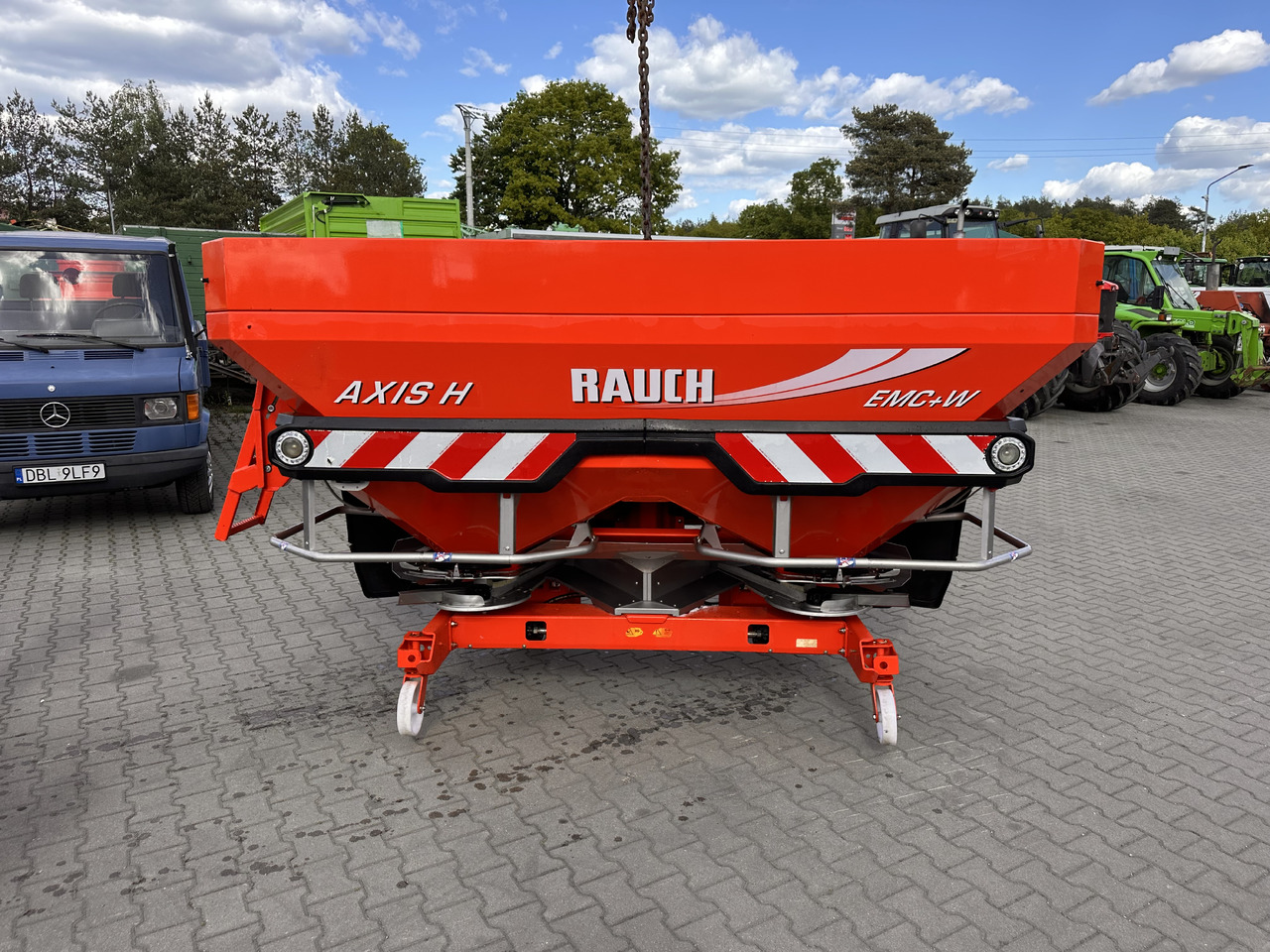 RAUCH AXIS-H 50.2 EMC+W VariSpread Dynamic GPS CCI 1200 IsoBus - Väetiselaoturid: pilt 1 RAUCH AXIS-H 50.2 EMC+W VariSpread Dynamic GPS CCI 1200 IsoBus - Väetiselaoturid: pilt 1