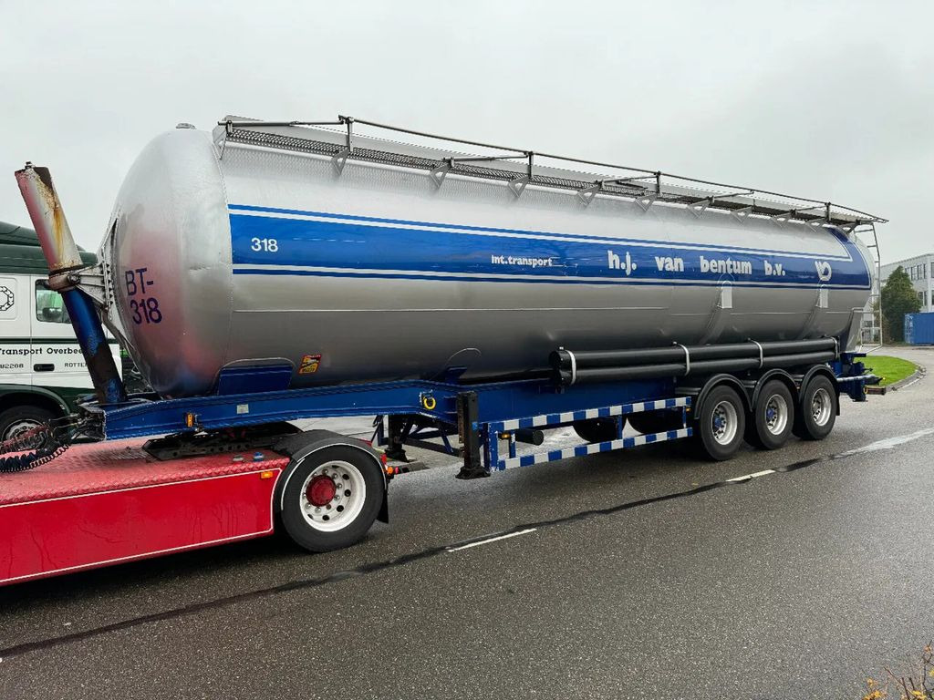 Atcomex 13 UNITS - 3 AXLE KIPPER BULK 1 COMP. 60 - Silo poolhaagis: pilt 2 Atcomex 13 UNITS - 3 AXLE KIPPER BULK 1 COMP. 60 - Silo poolhaagis: pilt 2