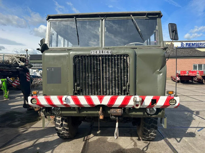 BERLIET TRK WKR 10T 6X6 6X6 RECOVERY TRUCK 8589 KM - Puksiirauto: pilt 2 BERLIET TRK WKR 10T 6X6 6X6 RECOVERY TRUCK 8589 KM - Puksiirauto: pilt 2