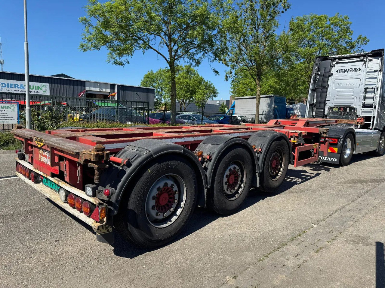 Broshuis 3 UCC-39/45 EU - 3 AXLE SAF + LIFTING AXLE - Konteinerveduk/ Tõstukiga poolhaagis: pilt 2 Broshuis 3 UCC-39/45 EU - 3 AXLE SAF + LIFTING AXLE - Konteinerveduk/ Tõstukiga poolhaagis: pilt 2