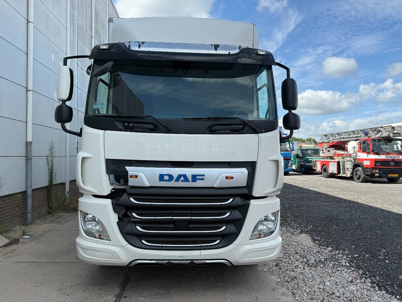 DAF CF 320 4X2 - EURO 6 - 19 TON + DHOLLANDIA - Kasti veoauto: pilt 2 DAF CF 320 4X2 - EURO 6 - 19 TON + DHOLLANDIA - Kasti veoauto: pilt 2