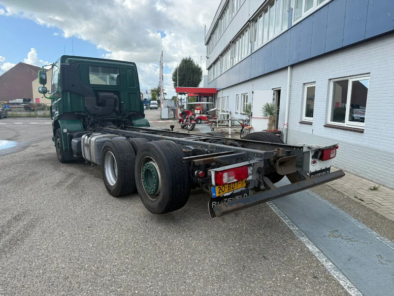 DAF CF 400 6X2 EURO 6 - ONLY 689.209 KM + STEERING AXLE - Kabiinišassiiga veoauto: pilt 5 DAF CF 400 6X2 EURO 6 - ONLY 689.209 KM + STEERING AXLE - Kabiinišassiiga veoauto: pilt 5