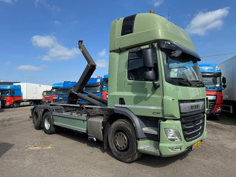 DAF CF 450 6X2 EURO 6 VDL 21T HOOK LIFTING AXLE - Konkstõstukiga veoauto: pilt 5 DAF CF 450 6X2 EURO 6 VDL 21T HOOK LIFTING AXLE - Konkstõstukiga veoauto: pilt 5