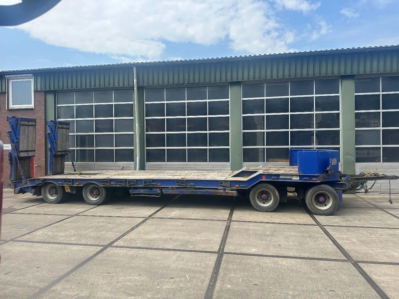 Diversen MUELLER-MITTELTAL, 4 AXLE, DOUBLE HYDRAULIC RAMPS. - Madal platvorm järelhaagis: pilt 2 Diversen MUELLER-MITTELTAL, 4 AXLE, DOUBLE HYDRAULIC RAMPS. - Madal platvorm järelhaagis: pilt 2
