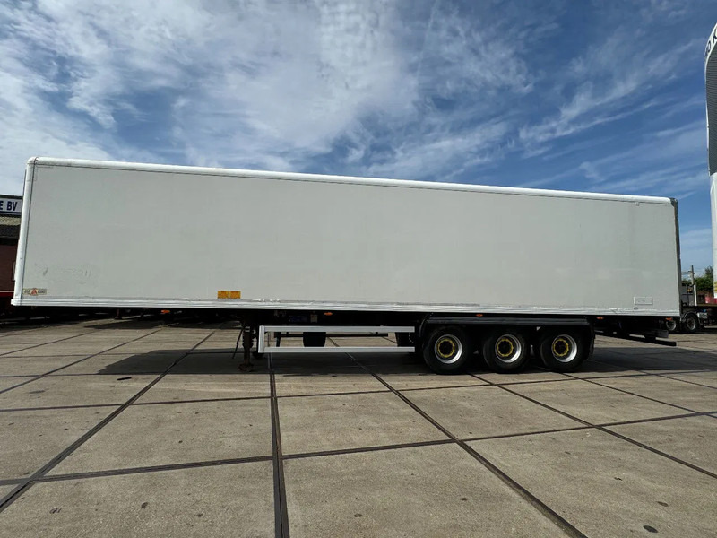 Gray and Adams 6X THERMO KING SLX 200 -13,4X2,5X2,6 METER - BPW DRUM BRAKES - Külmutiga poolhaagis: pilt 5 Gray and Adams 6X THERMO KING SLX 200 -13,4X2,5X2,6 METER - BPW DRUM BRAKES - Külmutiga poolhaagis: pilt 5