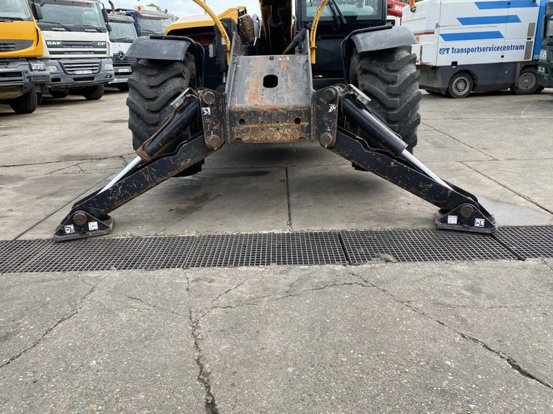 Haulotte HTL 4017 - 4X4X4 - 5.617 HOURS - 17 METER - 4.000 KG - Teleskooplaadur: pilt 5 Haulotte HTL 4017 - 4X4X4 - 5.617 HOURS - 17 METER - 4.000 KG - Teleskooplaadur: pilt 5