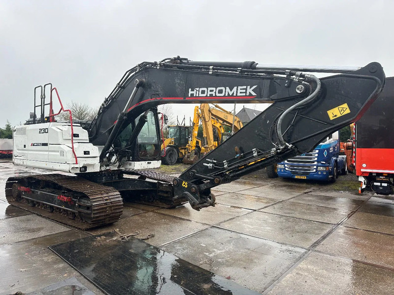 Hidromek HMK 230LC-4 CE, 700 MM PADS, CV, PIPED AUX PIPING,QH, AUTO LUBE, AC REVERSE CAMERA - Lintekskavaator: pilt 2 Hidromek HMK 230LC-4 CE, 700 MM PADS, CV, PIPED AUX PIPING,QH, AUTO LUBE, AC REVERSE CAMERA - Lintekskavaator: pilt 2