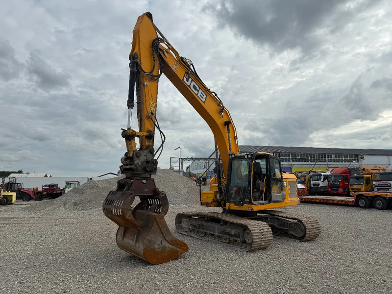JCB 220 XL 4F WITH BUCKET, SORTING GRAB WITH ROTATOR + €5000,- - Lintekskavaator: pilt 4 JCB 220 XL 4F WITH BUCKET, SORTING GRAB WITH ROTATOR + €5000,- - Lintekskavaator: pilt 4