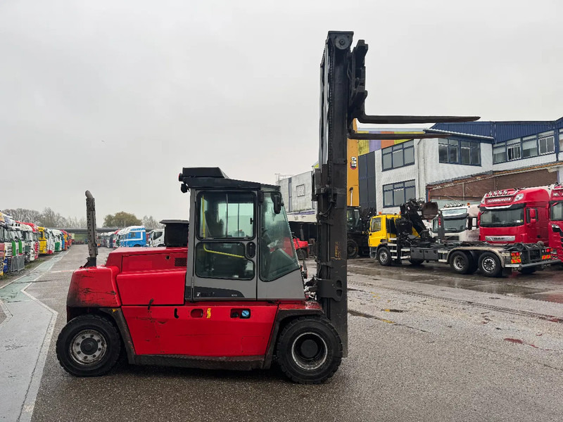Kalmar DCF 80-9 8000 KG 2 STAGE MAST FORK POSITIONER DIESEL - Diiseltõstuk: pilt 5 Kalmar DCF 80-9 8000 KG 2 STAGE MAST FORK POSITIONER DIESEL - Diiseltõstuk: pilt 5