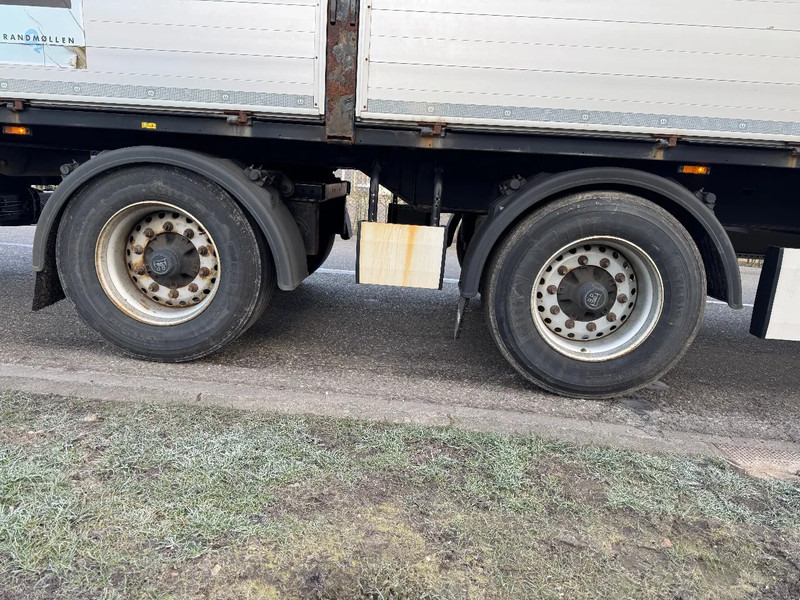 Krone SZ - 2 AXLE BPW + STEERING + ZEPRO Z 2500-150 MA LIFT - Platvorm/ Madelpoolhaagis: pilt 5 Krone SZ - 2 AXLE BPW + STEERING + ZEPRO Z 2500-150 MA LIFT - Platvorm/ Madelpoolhaagis: pilt 5