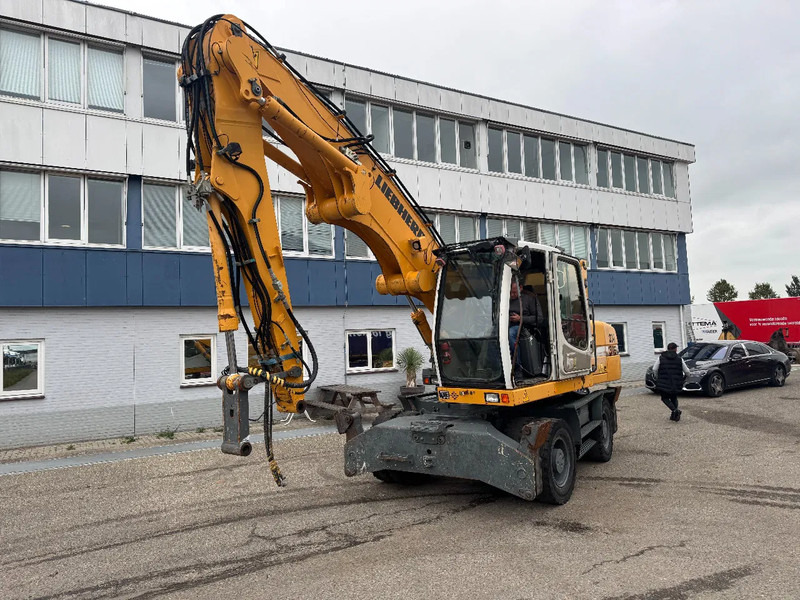 Liebherr A 316 LITRONIC CABIN HIGH CE - Jäätme-/ Tööstuslik käitleja: pilt 5 Liebherr A 316 LITRONIC CABIN HIGH CE - Jäätme-/ Tööstuslik käitleja: pilt 5