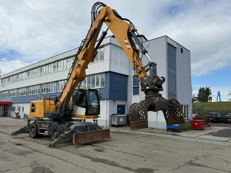 Liebherr LH 24 M LITRONIC DUTCH REGISTRATION LANDBOUW KENTEKEN - Jäätme-/ Tööstuslik käitleja: pilt 1 Liebherr LH 24 M LITRONIC DUTCH REGISTRATION LANDBOUW KENTEKEN - Jäätme-/ Tööstuslik käitleja: pilt 1