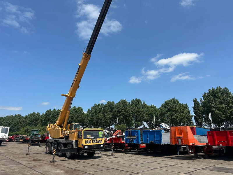 Liebherr LTM 1070 8X8 - Maastikukraana: pilt 1 Liebherr LTM 1070 8X8 - Maastikukraana: pilt 1