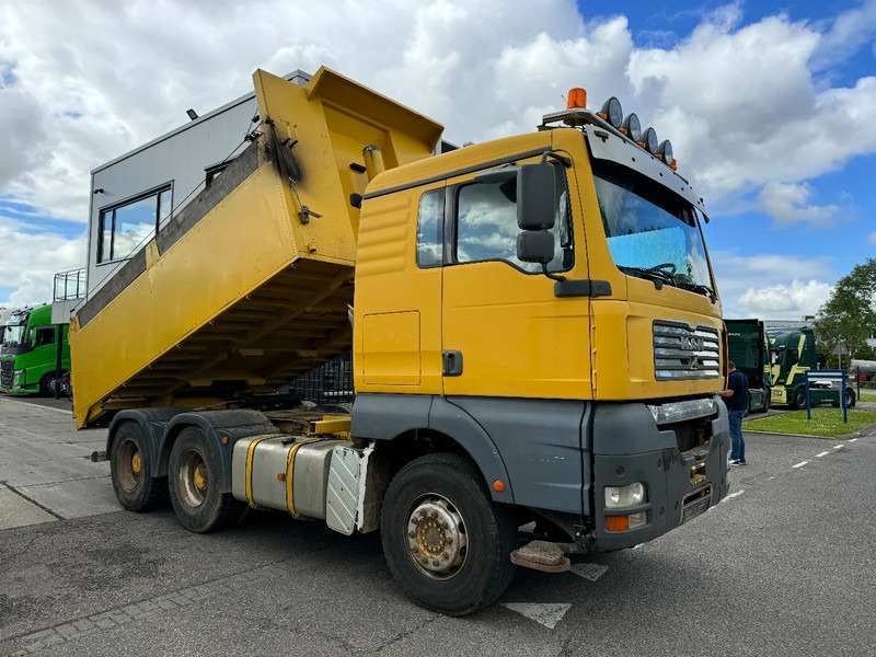 MAN TGA 26.530 6X4 MANUAL 3 PEDALS TIPPER KIPPER - Kallurauto: pilt 2 MAN TGA 26.530 6X4 MANUAL 3 PEDALS TIPPER KIPPER - Kallurauto: pilt 2
