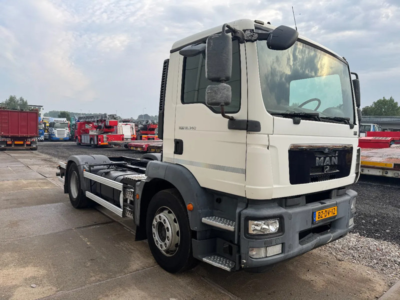 MAN TGM 18.340 4X2 EURO 5 CHASSIS - Kabiinišassiiga veoauto: pilt 3 MAN TGM 18.340 4X2 EURO 5 CHASSIS - Kabiinišassiiga veoauto: pilt 3