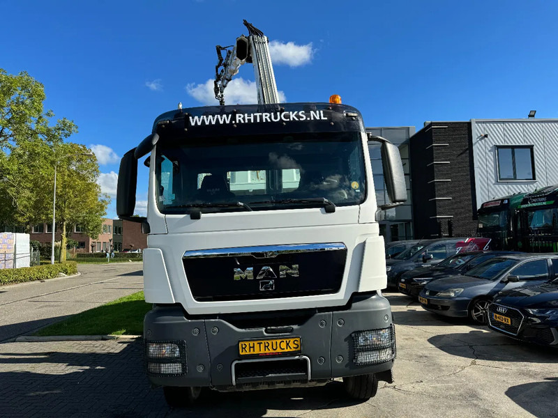 MAN TGS 26.400 6X4 HIAB 166D + REMOTE CONTROL + 2 WAYS KIPPER TÜV TILL 07-2025 - Kallurauto, Kraanaga veoauto: pilt 3 MAN TGS 26.400 6X4 HIAB 166D + REMOTE CONTROL + 2 WAYS KIPPER TÜV TILL 07-2025 - Kallurauto, Kraanaga veoauto: pilt 3