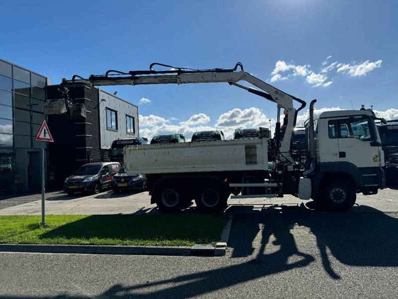 MAN TGS 26.400 6X4 HIAB 166D + REMOTE CONTROL + 2 WAYS KIPPER TÜV TILL 07-2025 - Kallurauto, Kraanaga veoauto: pilt 5 MAN TGS 26.400 6X4 HIAB 166D + REMOTE CONTROL + 2 WAYS KIPPER TÜV TILL 07-2025 - Kallurauto, Kraanaga veoauto: pilt 5
