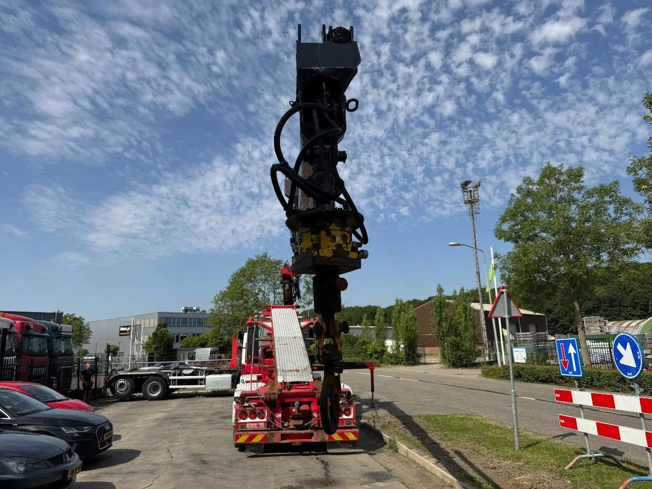 MAN TGS 35.480 8X4 HMF 2420 K5 + HMF ABLE + REMOTE C - Konkstõstukiga veoauto, Kraanaga veoauto: pilt 5 MAN TGS 35.480 8X4 HMF 2420 K5 + HMF ABLE + REMOTE C - Konkstõstukiga veoauto, Kraanaga veoauto: pilt 5