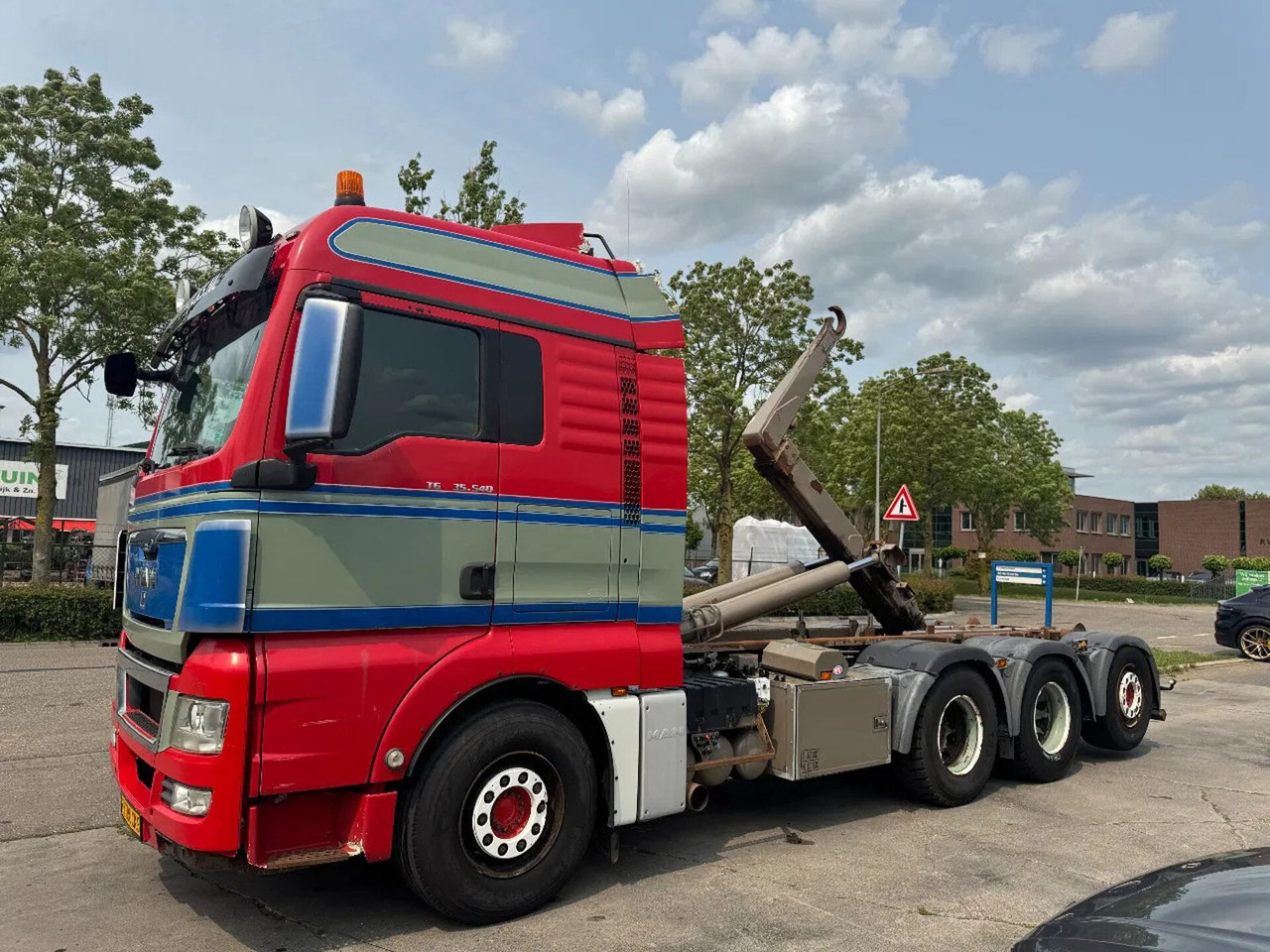 MAN TGX 35.540 - 8X4 - EURO 5 + AJK HOOK + LIFT/STEE - Konkstõstukiga veoauto: pilt 1 MAN TGX 35.540 - 8X4 - EURO 5 + AJK HOOK + LIFT/STEE - Konkstõstukiga veoauto: pilt 1
