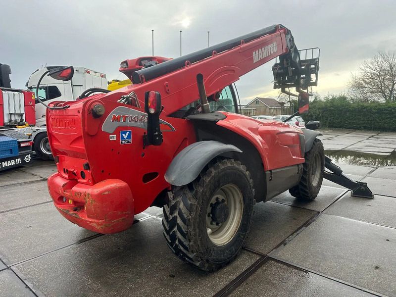 Manitou MT1440, 2015, 7174 HOURS, CE - Teleskooplaadur: pilt 4 Manitou MT1440, 2015, 7174 HOURS, CE - Teleskooplaadur: pilt 4