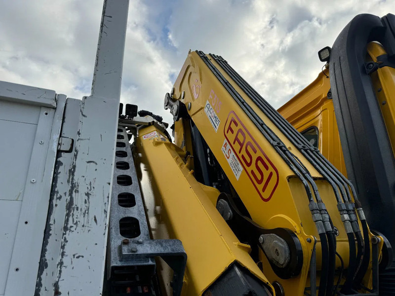 Mercedes-Benz Arocs 4448 8X4 + EURO 6 + FASSI F315 + REMOTE + KIPPER + STEERING AXLE - Kraanaga veoauto: pilt 5 Mercedes-Benz Arocs 4448 8X4 + EURO 6 + FASSI F315 + REMOTE + KIPPER + STEERING AXLE - Kraanaga veoauto: pilt 5