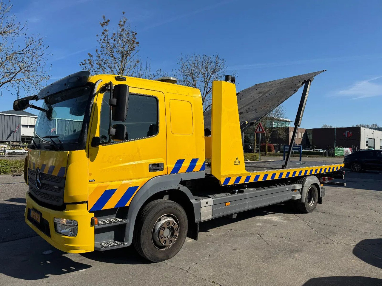 Mercedes-Benz Atego 1524 4X2 EURO 6 FALKOM DOUBLE DECK + WINCH - Puksiirauto: pilt 1 Mercedes-Benz Atego 1524 4X2 EURO 6 FALKOM DOUBLE DECK + WINCH - Puksiirauto: pilt 1