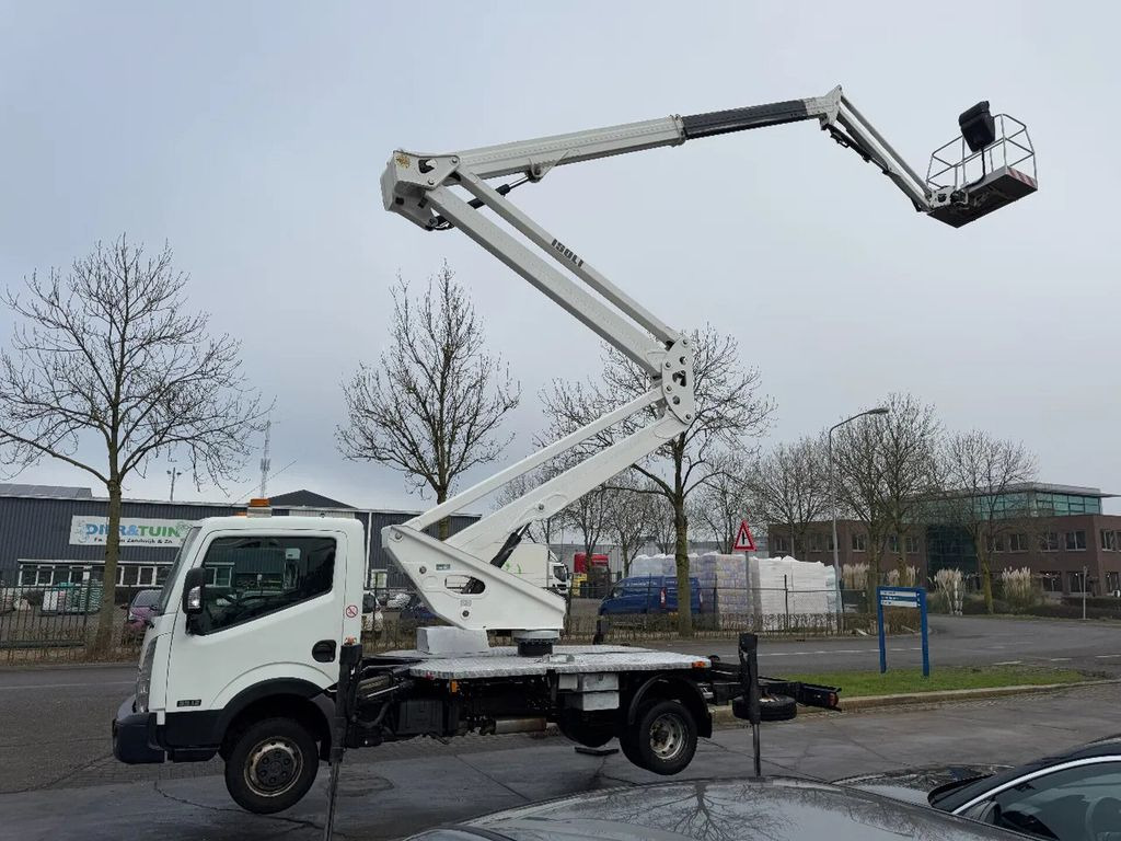 Nissan CABSTAR 35.12 + ISOLI 21 METER AERIAL PLATFORM - Veoautolt tõusev platvorm: pilt 2 Nissan CABSTAR 35.12 + ISOLI 21 METER AERIAL PLATFORM - Veoautolt tõusev platvorm: pilt 2
