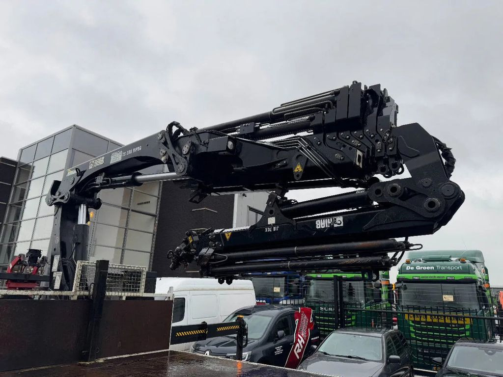 Renault C430 8X4 - EURO 6 + HIAB 288 E-5 + JIB 70X-4 + R - Kraanaga veoauto, Madelveok/ Platvormveok: pilt 5 Renault C430 8X4 - EURO 6 + HIAB 288 E-5 + JIB 70X-4 + R - Kraanaga veoauto, Madelveok/ Platvormveok: pilt 5