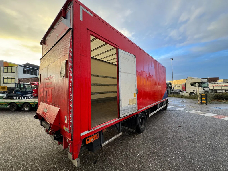 Renault D 14 4X2 EURO 6 3 SEATS TÜV TILL 10-2026 - Kasti veoauto: pilt 5 Renault D 14 4X2 EURO 6 3 SEATS TÜV TILL 10-2026 - Kasti veoauto: pilt 5