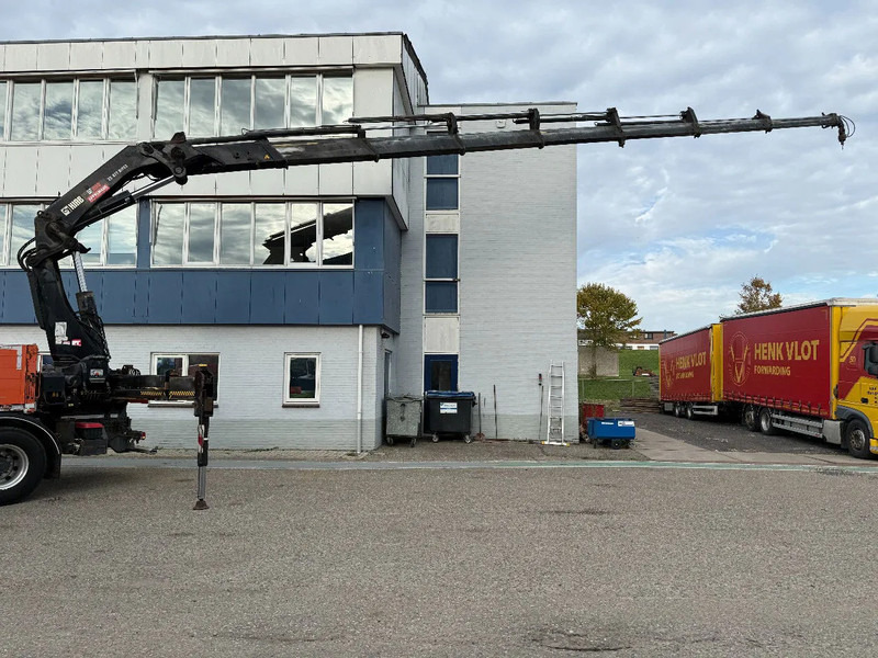 Renault Premium 430 8X4 EEV + HIAB 477 E-7 HIPRO + REMOTE - Kraanaga veoauto: pilt 4 Renault Premium 430 8X4 EEV + HIAB 477 E-7 HIPRO + REMOTE - Kraanaga veoauto: pilt 4