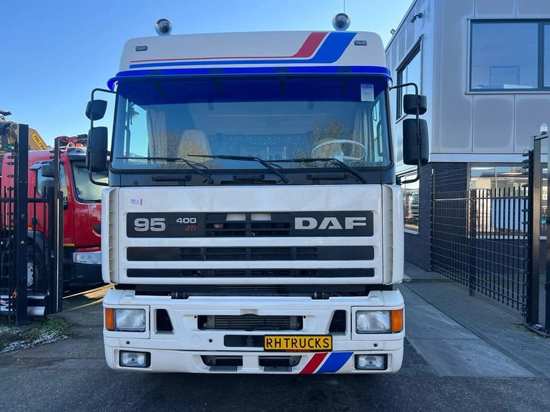 DAF 95.400 4X2 RESTORED/RESTAURIERT/GERESTAUREERD - Sadulveok: pilt 2 DAF 95.400 4X2 RESTORED/RESTAURIERT/GERESTAUREERD - Sadulveok: pilt 2