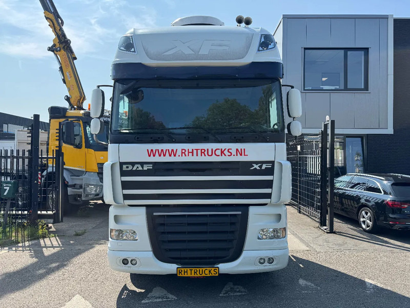 DAF XF 105.510 4X2 SKIRTS ADR RETARDER STANDKLIMA - Sadulveok: pilt 2 DAF XF 105.510 4X2 SKIRTS ADR RETARDER STANDKLIMA - Sadulveok: pilt 2