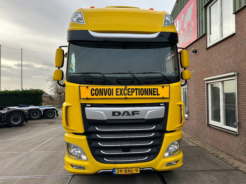 DAF XF 530 140 TON 8X4 INTARDER 324343 KM - Sadulveok: pilt 4 DAF XF 530 140 TON 8X4 INTARDER 324343 KM - Sadulveok: pilt 4