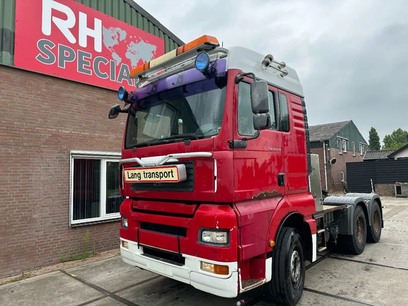 MAN TGA 33.530 6X4 MANUEL GEARBOX 70 TON - Sadulveok: pilt 3 MAN TGA 33.530 6X4 MANUEL GEARBOX 70 TON - Sadulveok: pilt 3