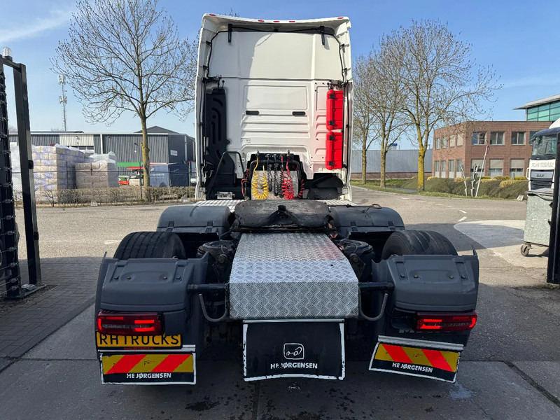 MAN TGX 26.500 6X2 - EURO 6 + LIFTING AXLE - Sadulveok: pilt 5 MAN TGX 26.500 6X2 - EURO 6 + LIFTING AXLE - Sadulveok: pilt 5
