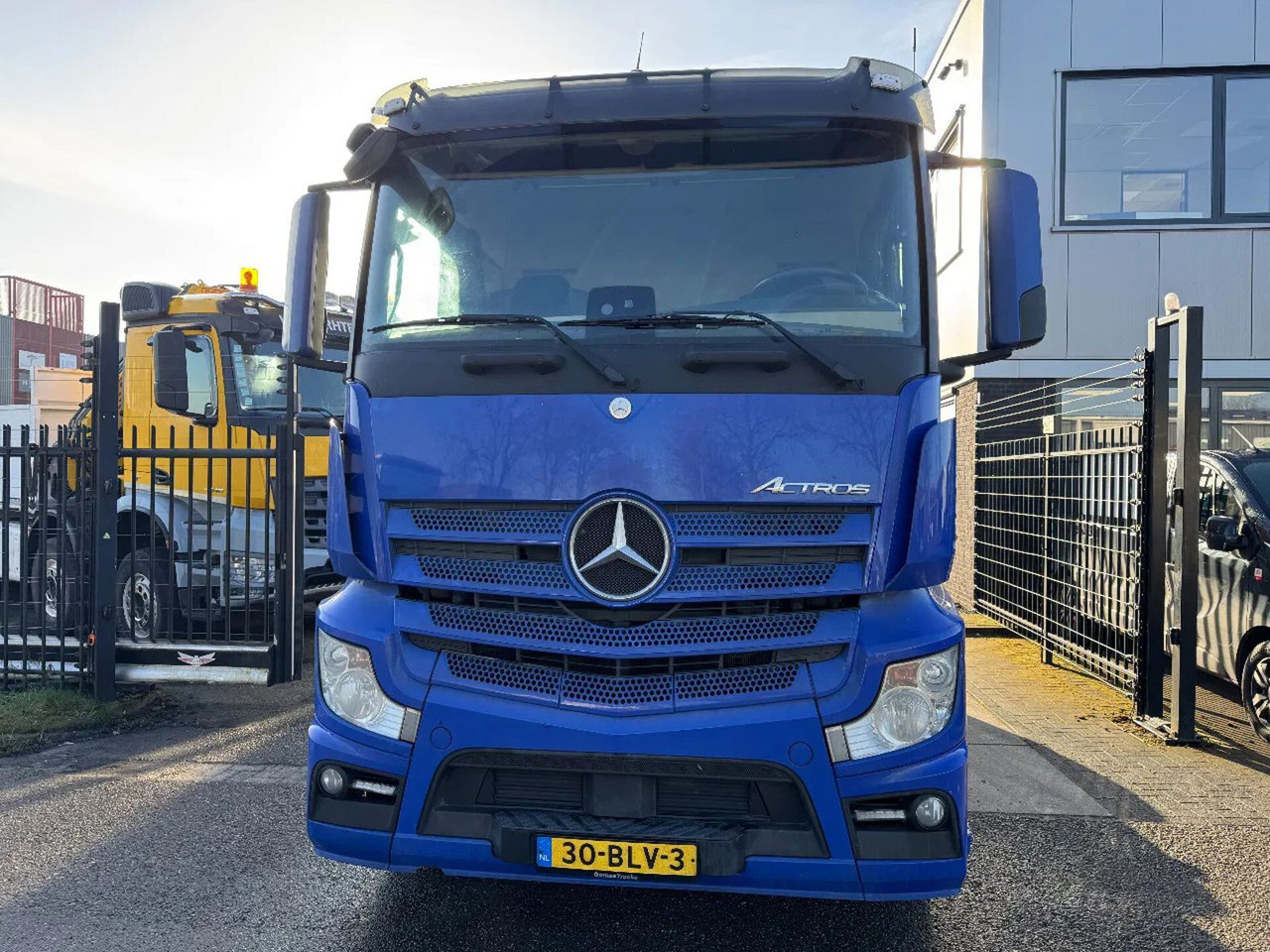 Mercedes-Benz Actros 1836 4X2 - EURO 6 + TÜV 09-2025 - Sadulveok: pilt 2 Mercedes-Benz Actros 1836 4X2 - EURO 6 + TÜV 09-2025 - Sadulveok: pilt 2
