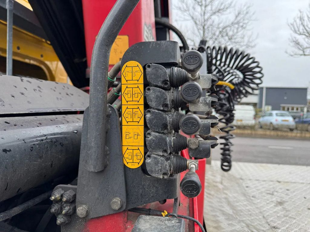 Sadulveok Mercedes-Benz Actros 1845 4X2 - EURO 6 + HMF 2820 + REMOTE + O: pilt 12