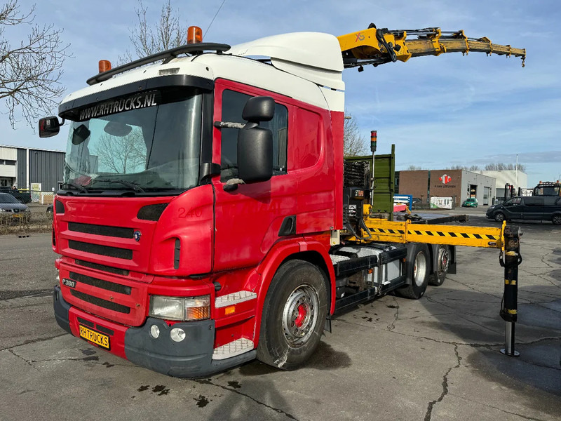 Scania P380 6X2 HIAB 288 + REMOTE CONTROL + PLATEAU - Sadulveok: pilt 2 Scania P380 6X2 HIAB 288 + REMOTE CONTROL + PLATEAU - Sadulveok: pilt 2